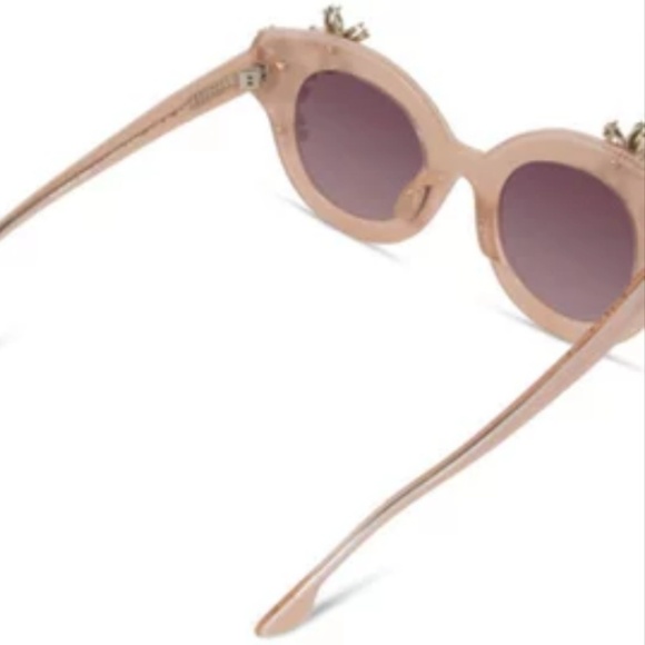 Alice + Olivia Madison Floral Sunglasses - Picture 5 of 7